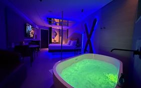 Nexos Motel Tamarineira (Adult Only)